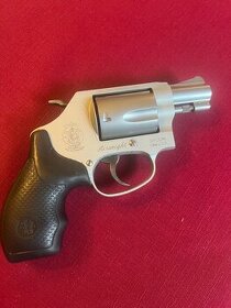 Smith & wesson 637 - 2   38 Special+  P