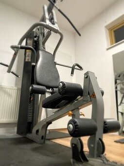 Lifefitness  posilovacia multi stanica