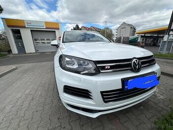 VW Touareg 3.0 TDI V6 180kW 4x4 R-Line Koža Navi