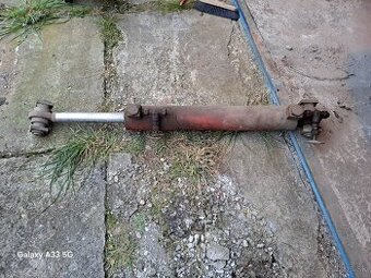 Hydraulický piest