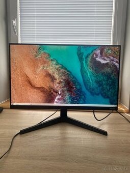 SAMSUNG 24"