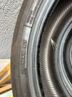 Pneu 215/50 R18