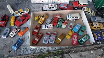 Staré autíčka hračky Matchbox a iné