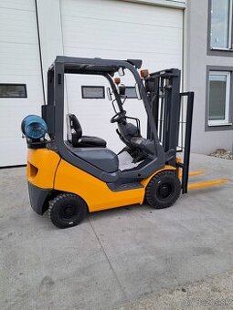 Vysokozdvižný vozík KOMATSU FG15T - 2012