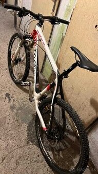 Triestina Wilier karbón len 12kg