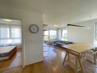 Nájom 2i byt, Pri Hrubej luke, Dúbravka,balkon,výťah,parking