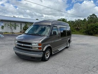 Chevrolet Express G1500 5.7 Vortec V8