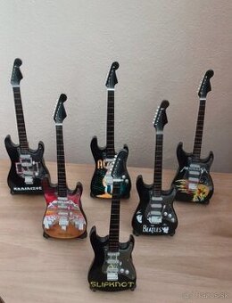 Miniatúry gitár 6ks