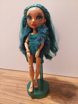 Rainbow High bábika