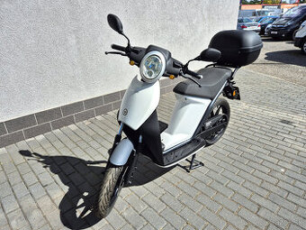 Torrot Muvi elektrický skůtr 3Kw ř.p.AM/B 36.000 Kč