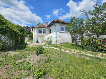 RODINNÝ DOM S VEĽKÝM POZEMKOM - KYSAK - 1