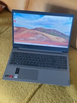 Predám veľmi zachovalý notebook Lenovo Ideoad5.