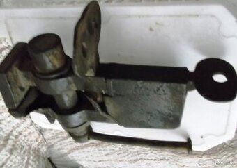 historický dvestoročný unikátny zverák. - 1