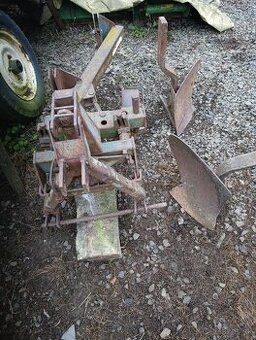 Predám pluhy obracajky dvojky.