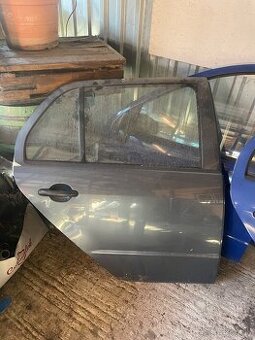Zadné práve dvere škoda fabia 1 ,9901