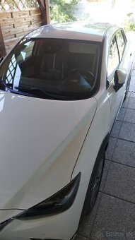 Mazda cx3 biela metalíza