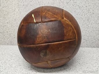 Koženný Medicinbal 》3kg 》 šírka cca 28cm 》obvod cca 85cm