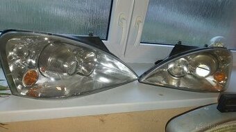 Xenony  ford galaxy predám 2