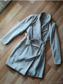 Dämsky prechodný kabátik