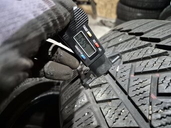 Zimne pneu 235 /55 r19 5.5mm