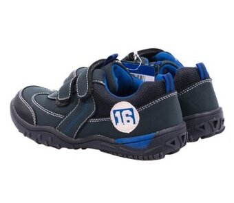 Nové topánky značky Alive