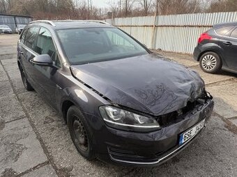 VW GOLF 2,0 TDI,110 KW,ROK 2016,NAJ 217 TKM,DIGI KLIMA,NAVI
