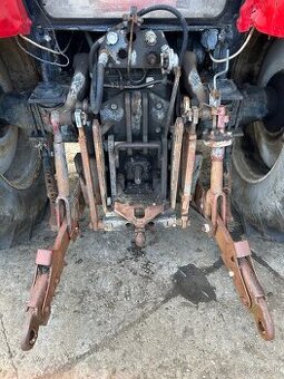 Predám zadné ramená konzolu hák na Zetor crystal