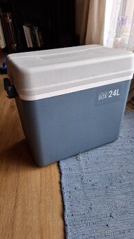 Predám chladiaci box 24 L