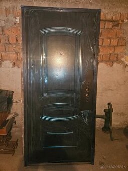 Bezpečnostné dvere 95×205