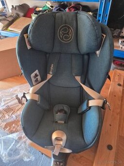 Cybex autosedacka so základňou