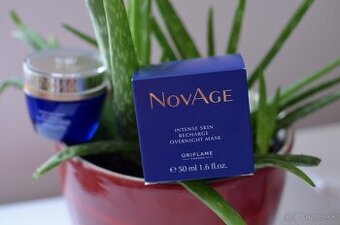 Revitalizačná nočná pleťová maska NovAge