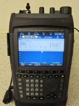 Rohde&Schwarz PR 100 Prenosný monitorovací prijímač 9kHz - 7