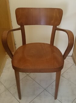 stoličky Thonet