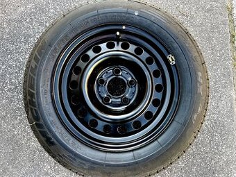 Rezerva - plnohodnotné koleso Mercedes VW R15