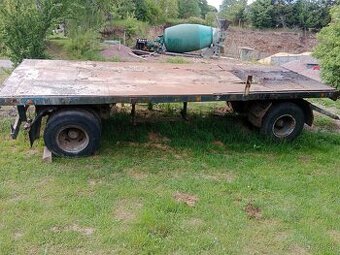 Vlek velký s točnici 7. 2,4M