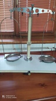 Lekárnické váhy , závažie