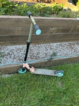 Skladacia kolobežka