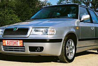 ŠKODA FELICIA,FAVORIT,FORMAN svetlá,panel,prístrojovka