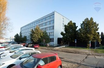 Predaj administratívna budova Levice EXKLUZÍVNE