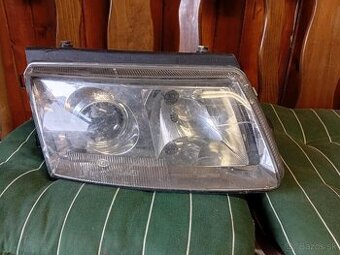 VW Passat B5 PP svetlo