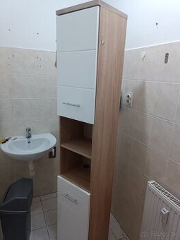 Kúpeľňová skrinka