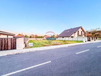 NA PREDAJ| stavebný pozemok- Modré Zeme |  Lučenec