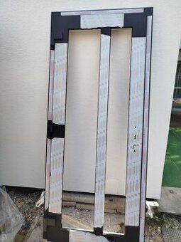 Vchodové plastové dvere 860x2220