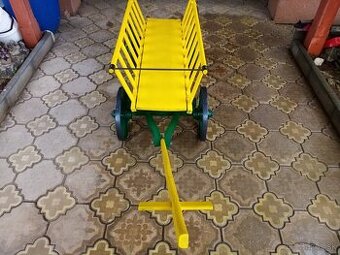 Predám dekoračný vozík