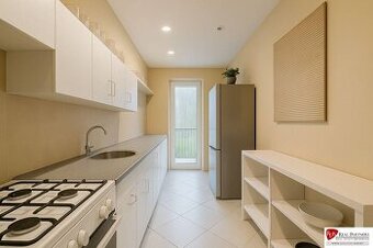 REB.sk Predaj 3 izbový byt, 86 m2, Francisciho ul, Staré mes