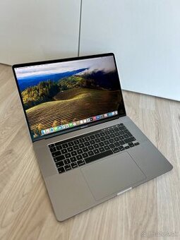 Predám Apple MacBook Pro 16" (2019) – 16 GB RAM, výborný st