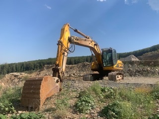 Predám JCB 210
