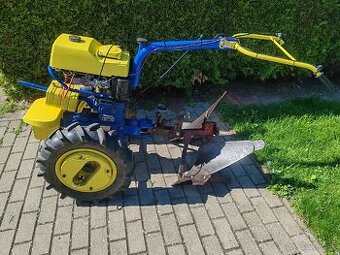 Predám malotraktor agzat