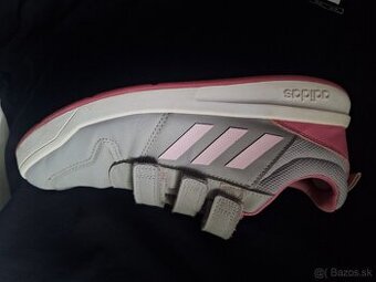 Adidas tenisky