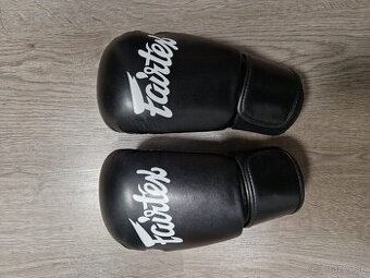 Rukavice box